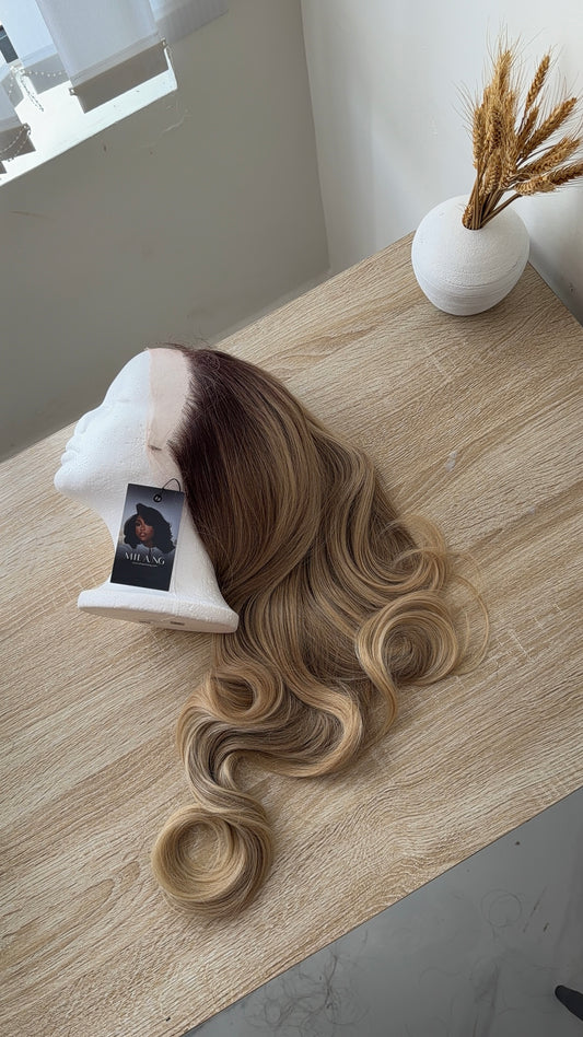 Rich Auntie Blonde