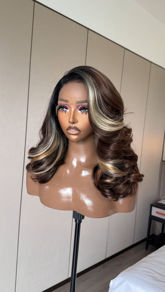Highlight Maya Layered Wavy